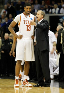 场篮板与首 场篮板与首